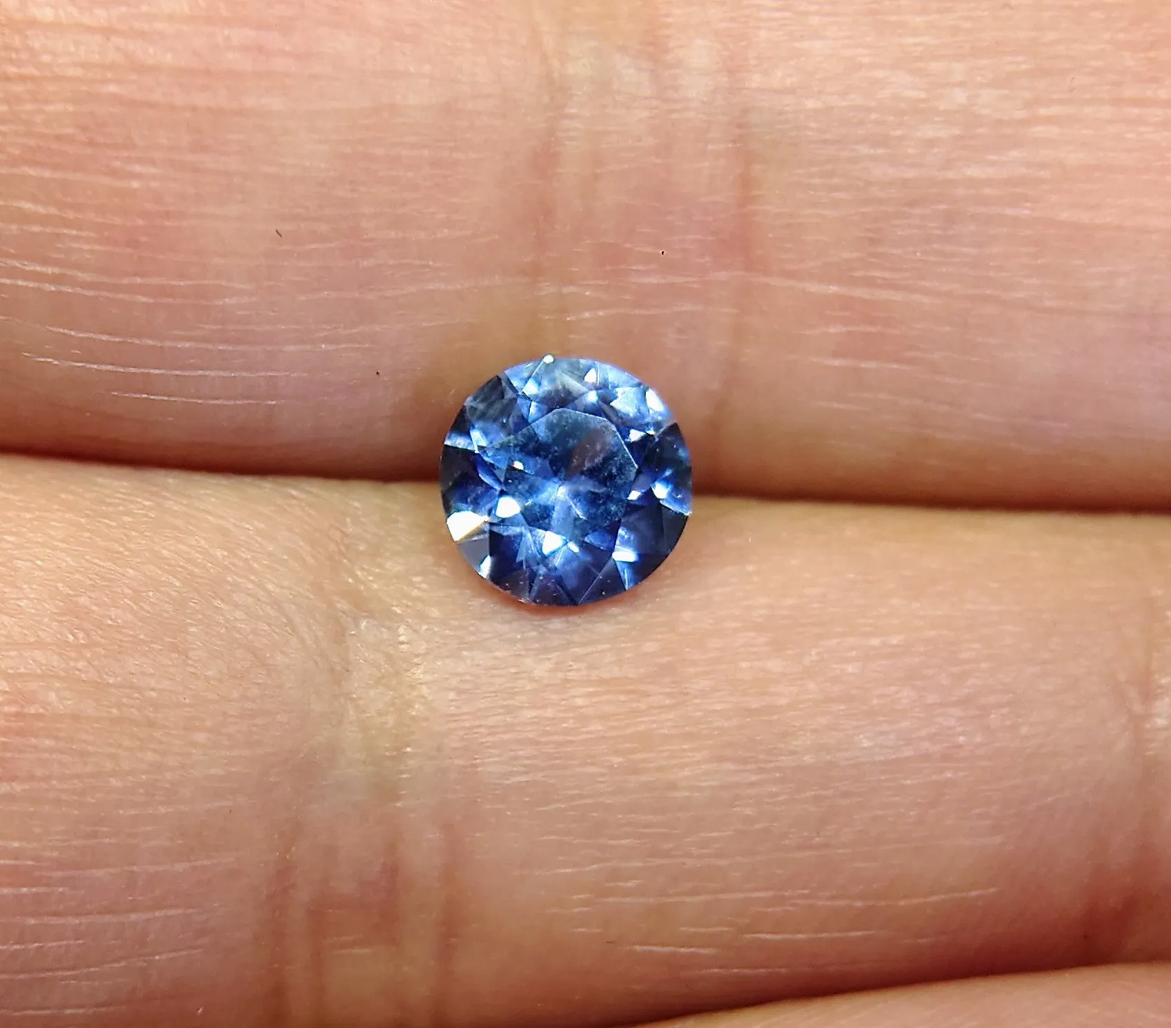 1.67ct STUNNING ALL NATURAL BLUE MONTANA SAPPHIRE