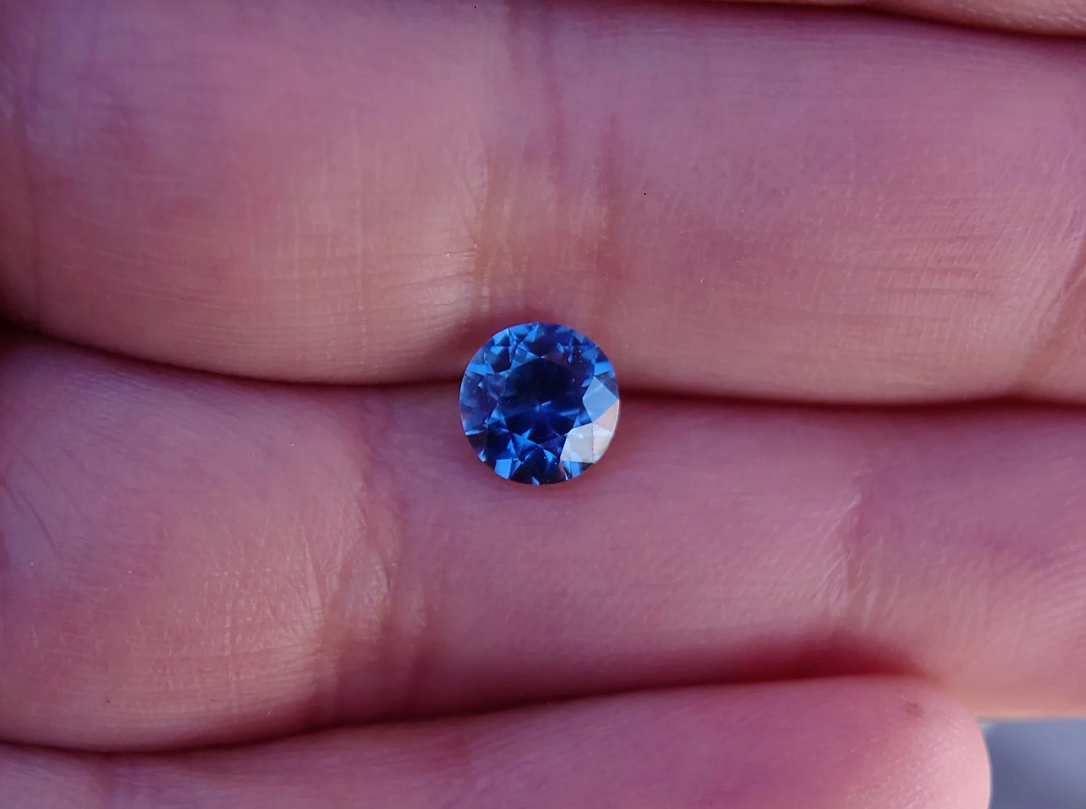 1.67ct STUNNING ALL NATURAL BLUE MONTANA SAPPHIRE