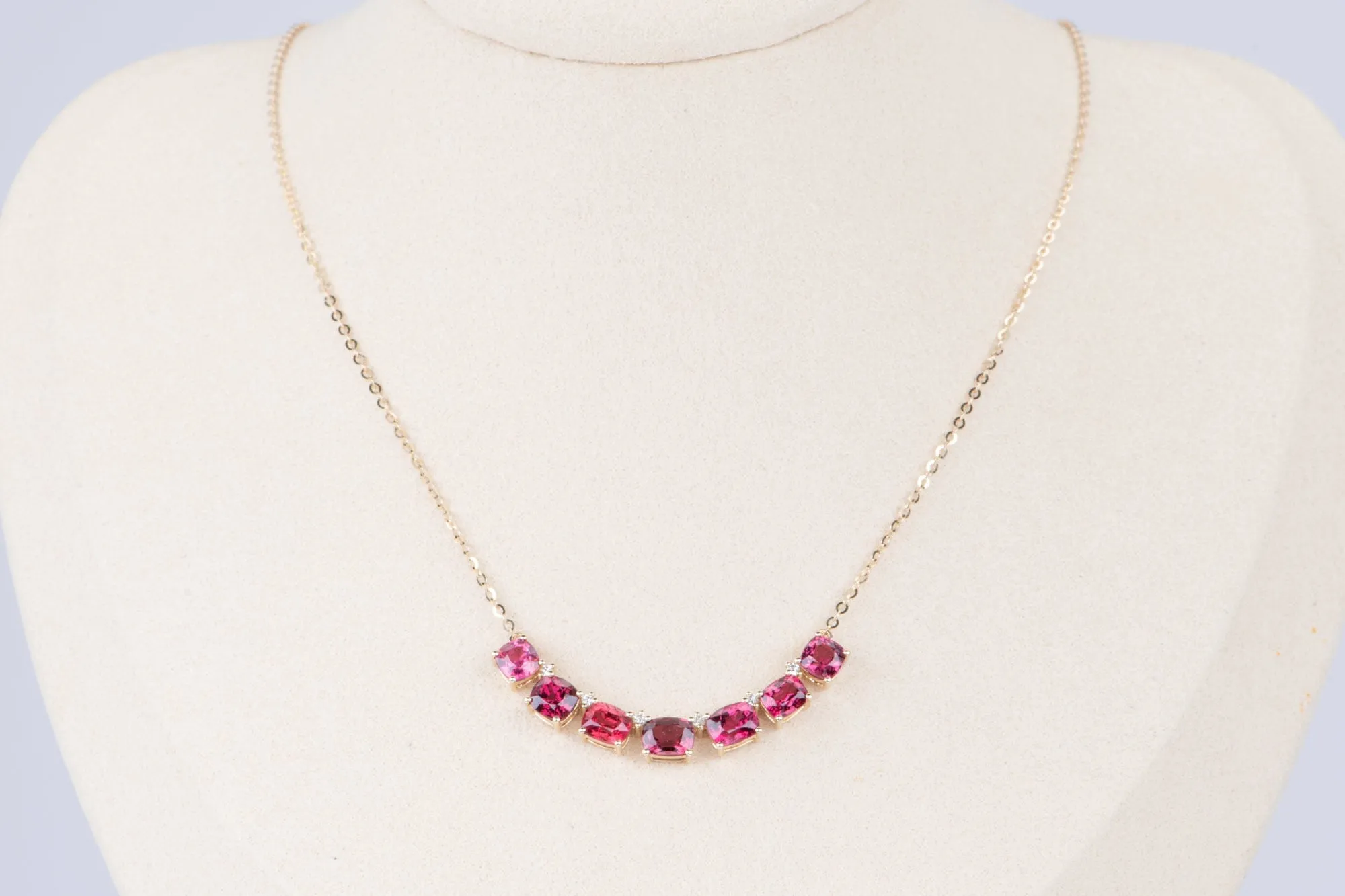 4.32ctw Bright Pink Red Spinel and Diamond Necklace 14K Gold R4522