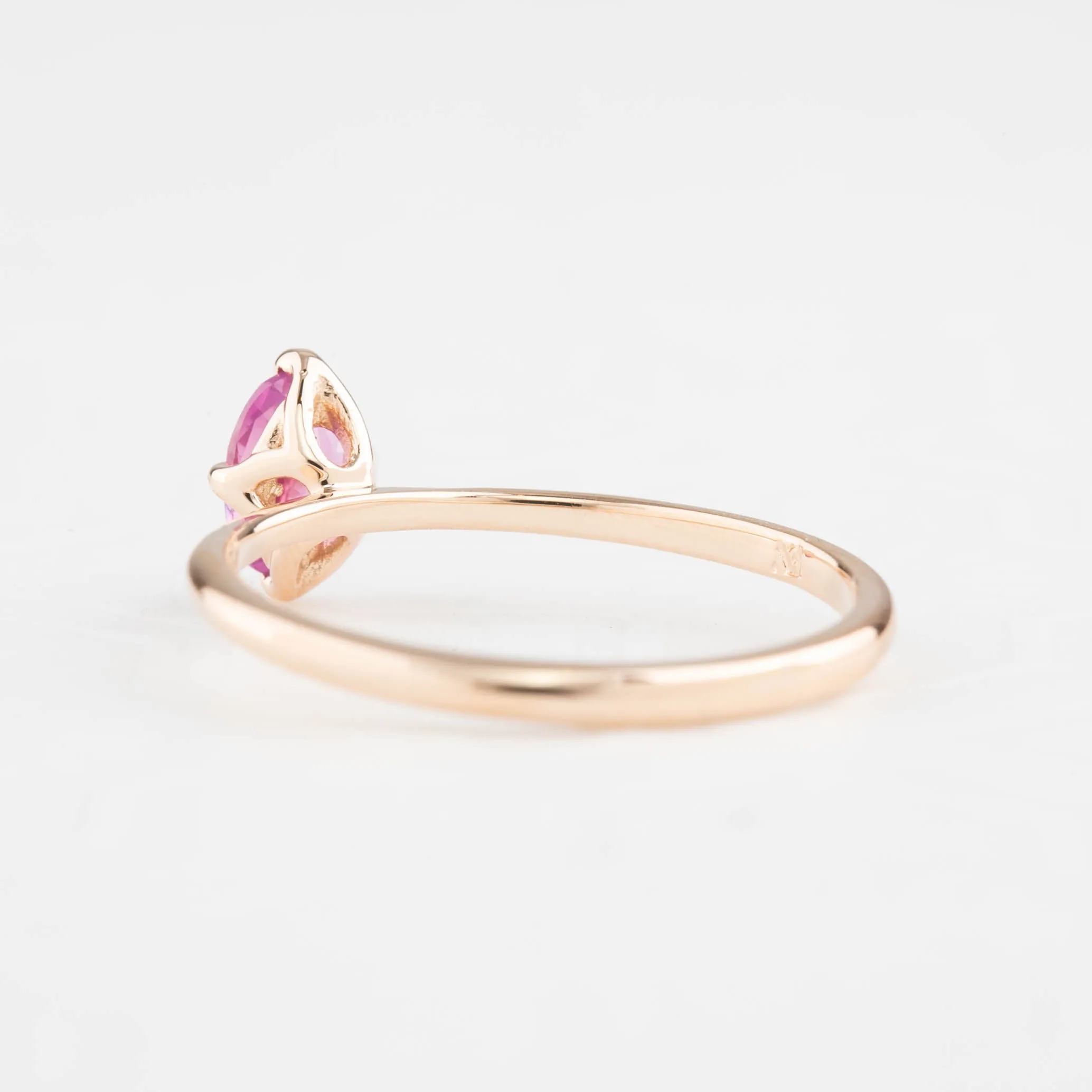 Alice Ring 6mm 0.60ct Pink Madagascar Sapphire, 14k Rose Gold