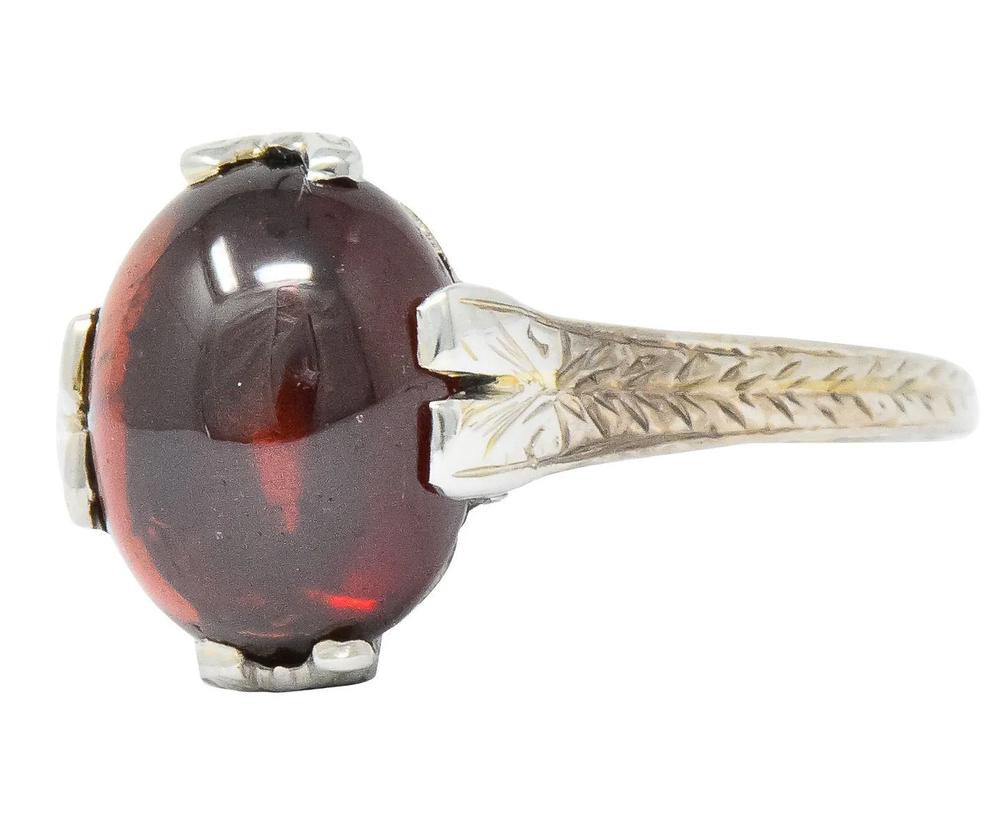 Edwardian Garnet 18 Karat White Gold Ring