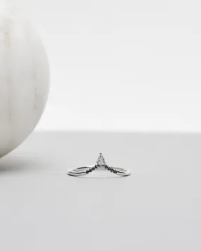 Finished: Lily Top Drop Sparkle Ring in White Gold with Black and White Diamonds