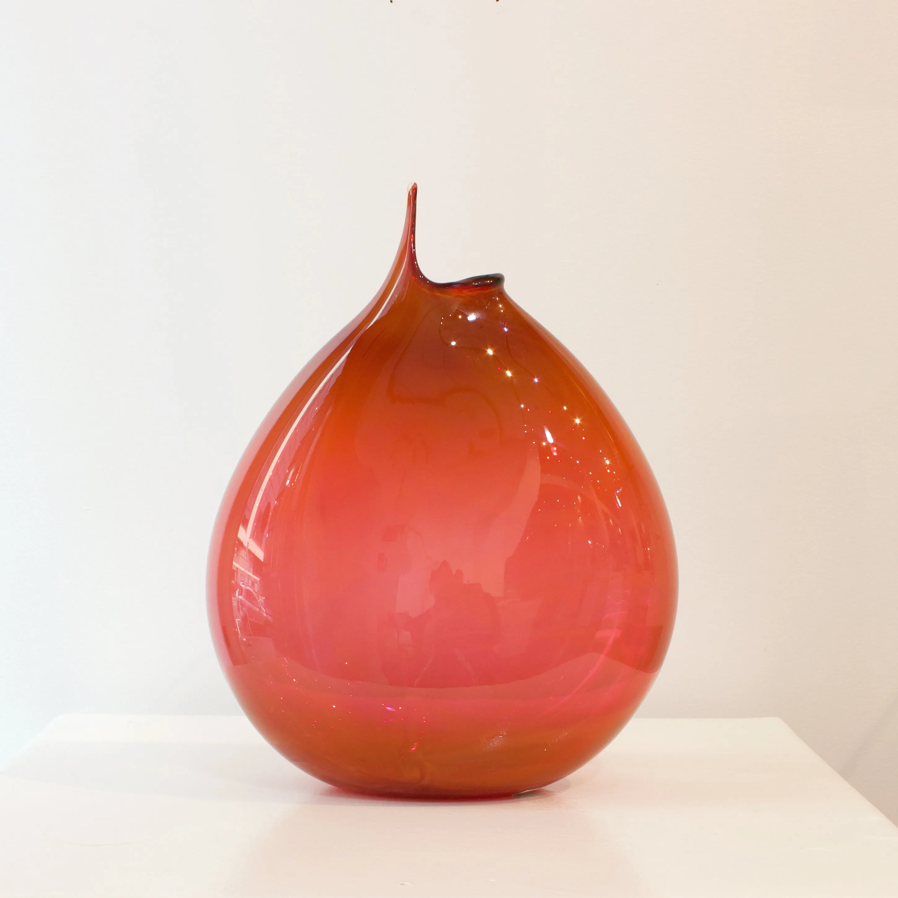 JCU372: Drop vase - pink