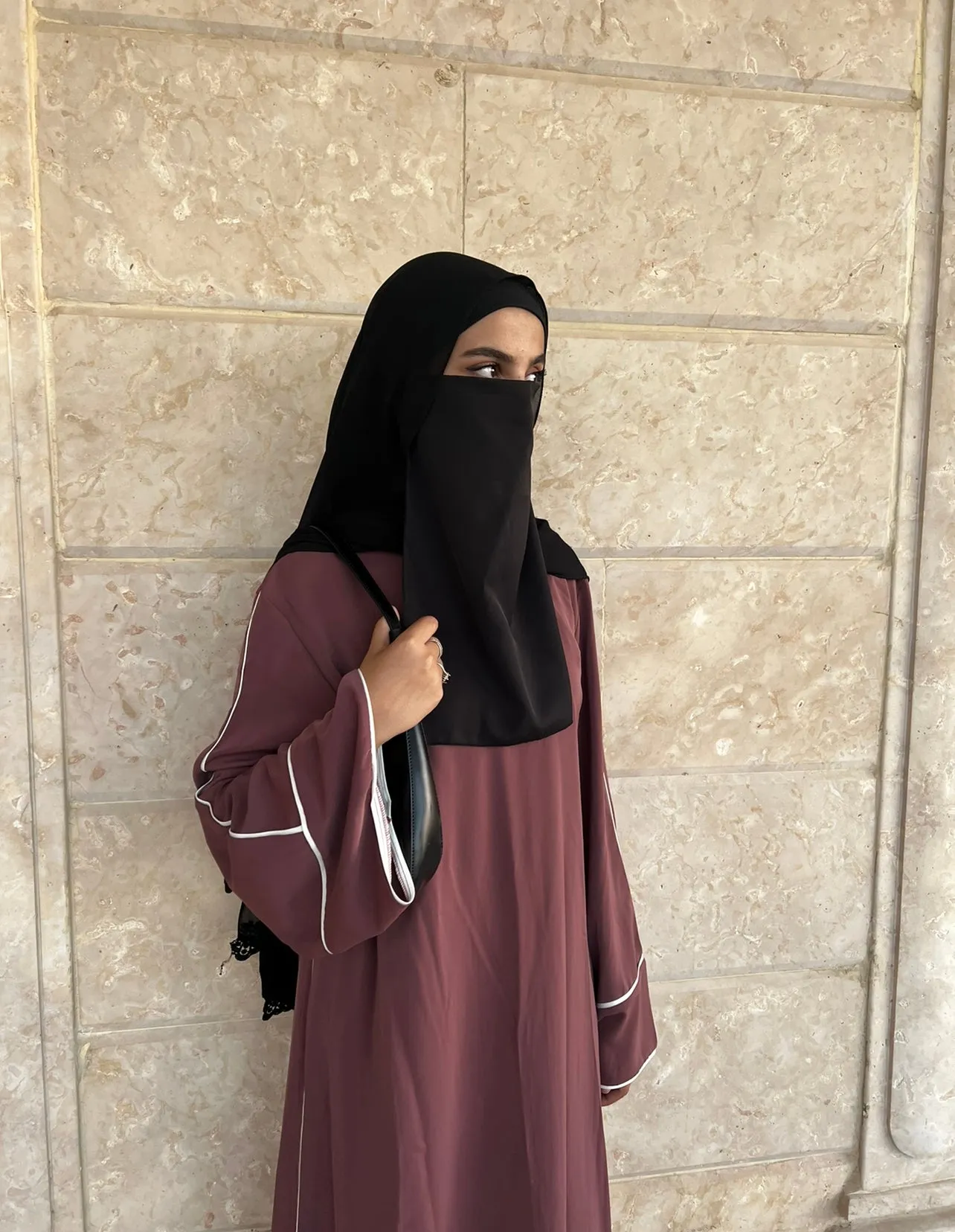 Layali Dusty Pink Abaya