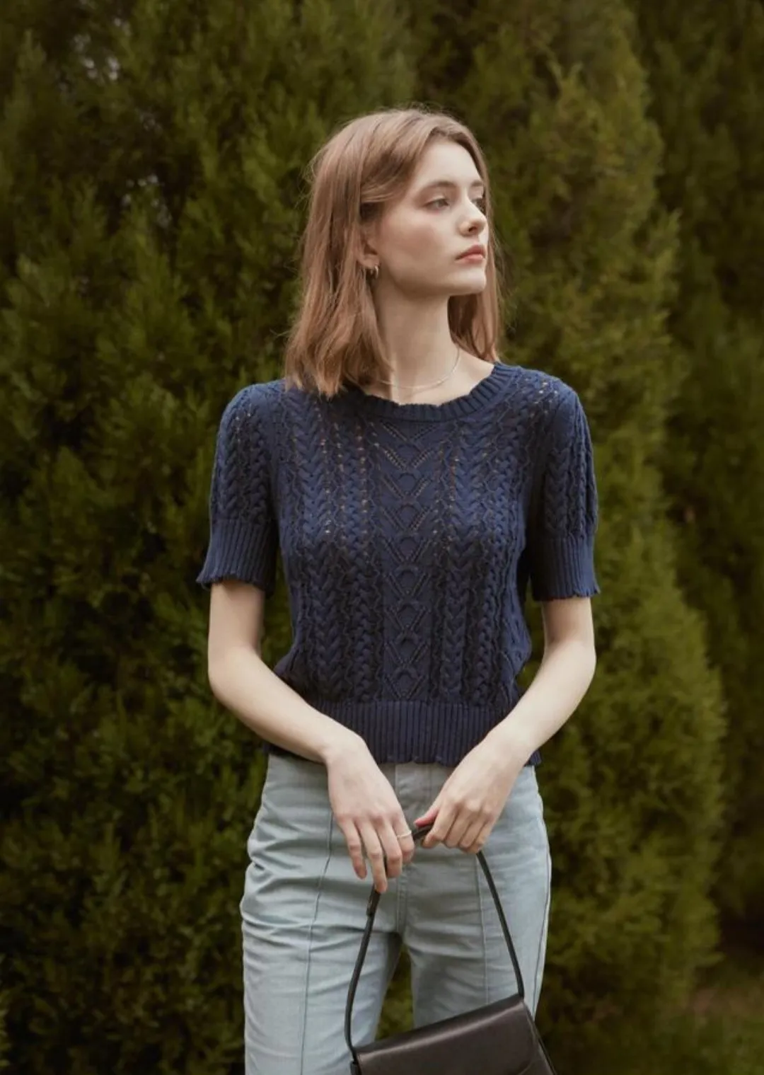 LENINA  |V-neck & Crew neck