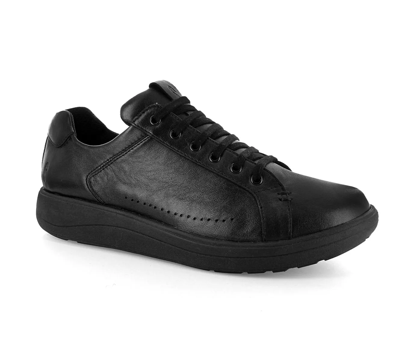 Strive- Dakota, All Black